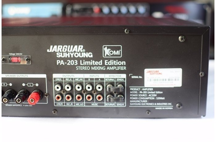 mặt sau amply karaoke 203 limited