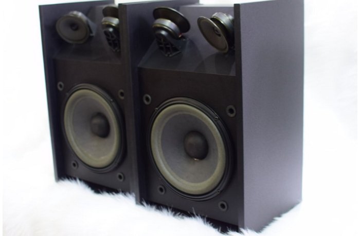 loa bose 301 seri III