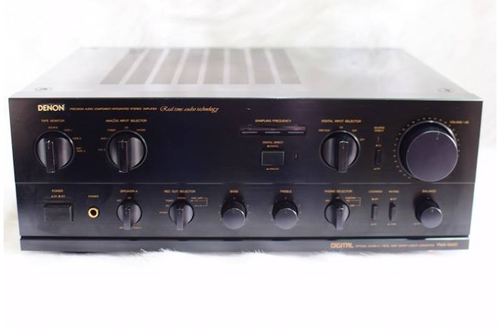 AMPLI DENONN 880D