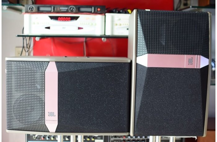 loa JBL KI 512 cu
