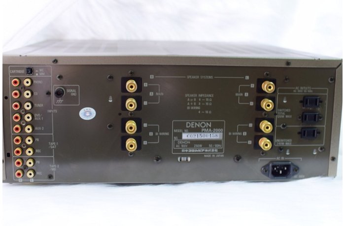 Ampli denon 2000