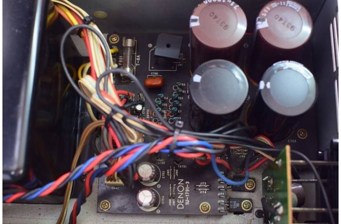 Denon 890D