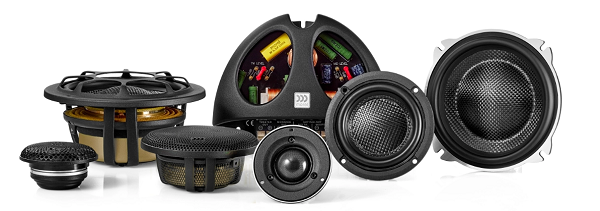 Hệ Thống Loa Cánh Cửa vs Loa Subwoofer – Đâu Là Lựa Chọn Tốt Nhất Cho Ô Tô? 
