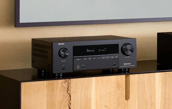 Amply Denon có bị hiện tượng “thermal throttling” khi hoạt động ở công suất lớn không?