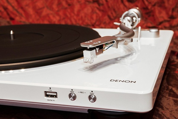 Chất Âm Denon DP-450USB 