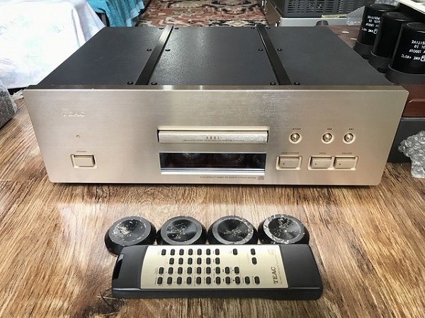 Đầu CD Teac VRDS 25XS Chính Hãng 769 Audio