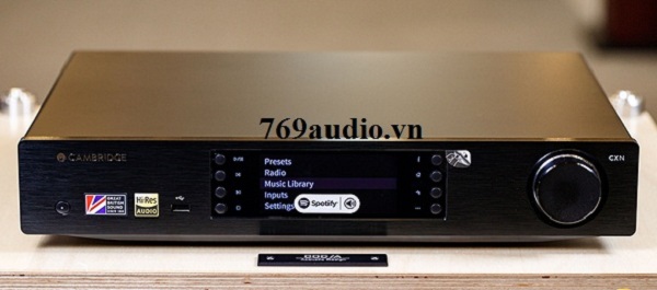 Tại sao một số DAC lại có độ trễ cao hơn các DAC khác, và điều này có ảnh hưởng gì đến trải nghiệm nghe nhạc hoặc xem phim?