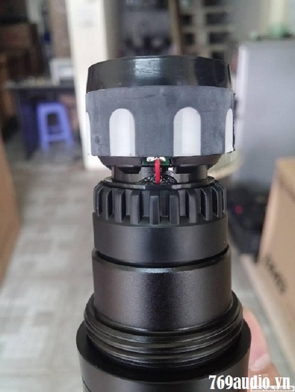 Đặc Điểm Nổi Bật Micro Shure UGX9