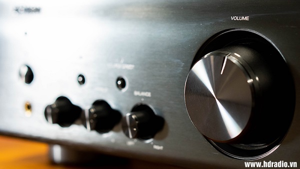 Điều Chỉnh Volume Amply Denon PMA 600ne