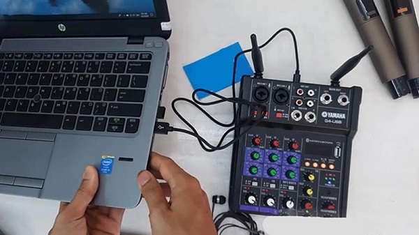 ​  Mục đích của việc kết nối mixer và máy tính là gì?