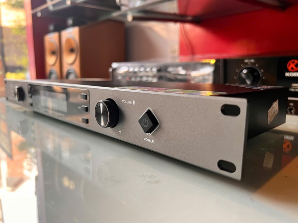 Làm Chủ Tần Số UHF Micro BBS K100