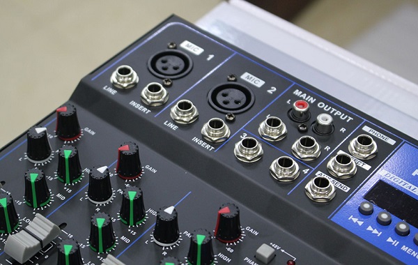 Những lưu ý khi kết nối 2 thiết bị mixer và máy tính