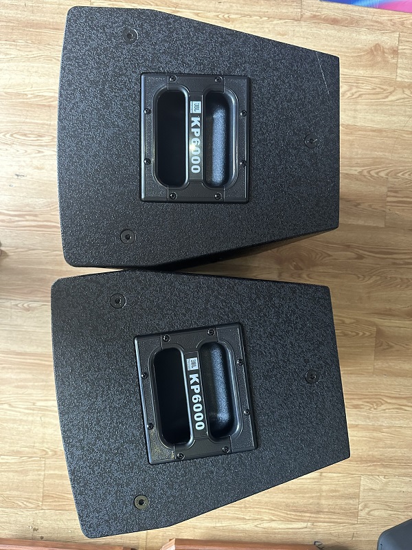 loa karaoke JBL KP 6012