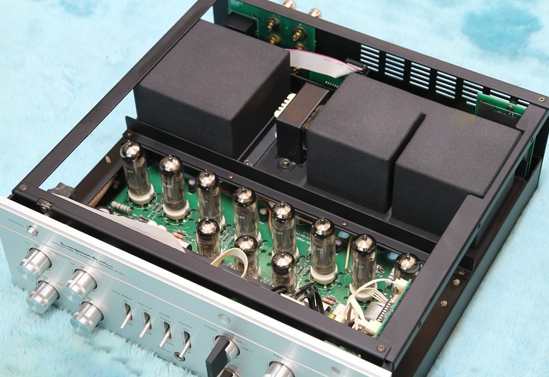 Thông tin Chi tiết Amply Đèn Luxman LX32U Fullbox đẹp như mới