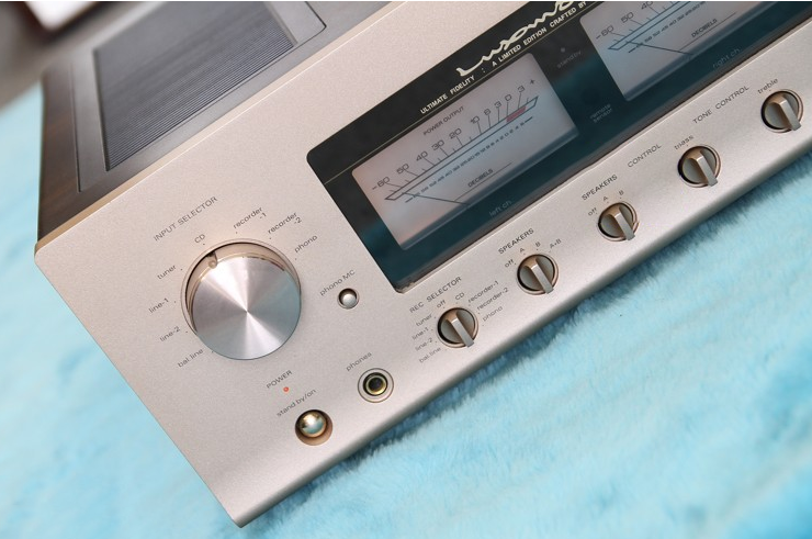 Ưu nhược điểm Amply Luxman L-505S Đẹp Xuất Sắc