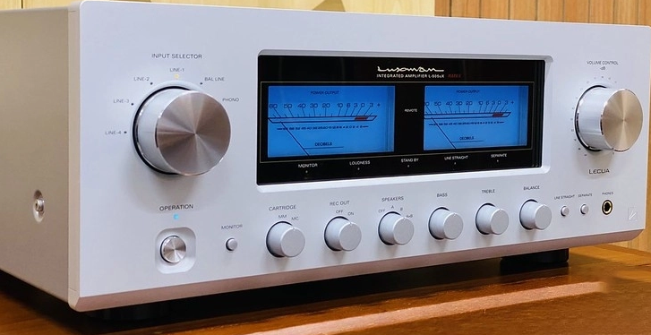 Thông tin chi tiết Amply Luxman L-505UX MKII đẹp xuất sắc 99 phần trăm