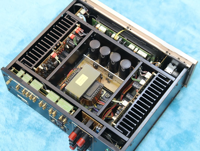 Thông tin Chi tiết Amply Luxman L-505sII Đẹp Xuất Sắc