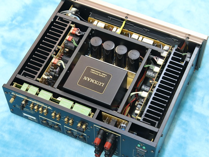 Ưu nhược điểm Amply Luxman L-507SII Đẹp Xuất Sắc