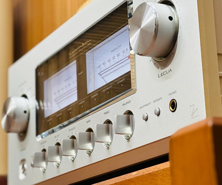 Trải nghiệm cốt lõi & Lợi ích chính Amply Luxman L-509X Đẹp Xuất Sắc