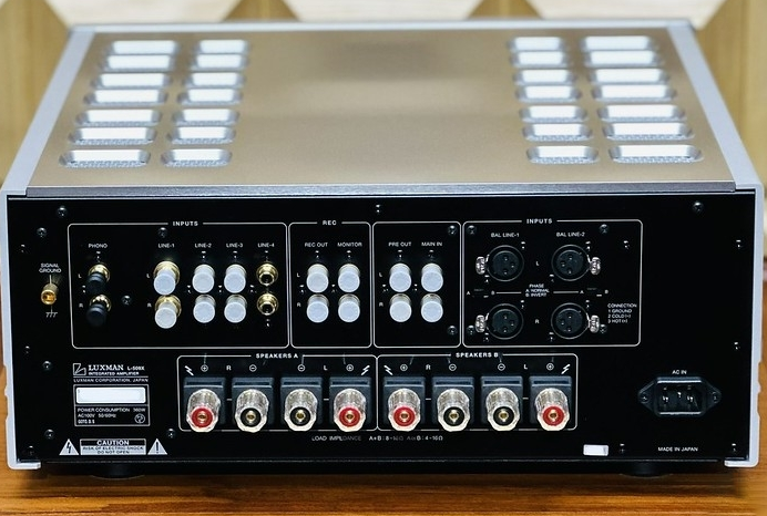 Hình ảnh khui hộp & đánh giá thực tế Amply Luxman L-509X Đẹp Xuất Sắc