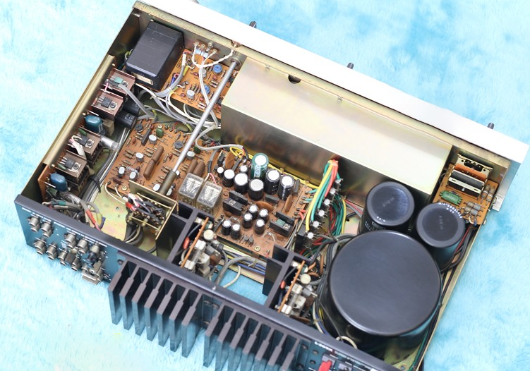 Hình ảnh khui hộp & Đánh giá thực tế Amply Luxman L309 đẹp xuất sắc