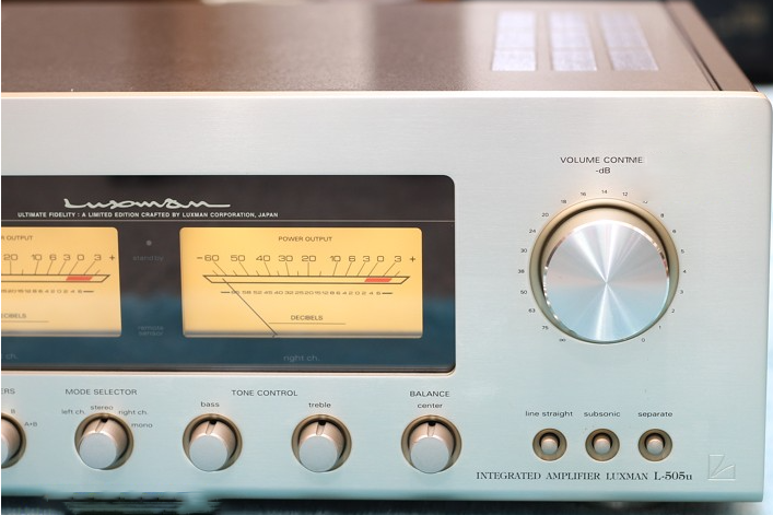 Bằng chứng thực tế Amply Luxman L505U Gold fullbox như mới