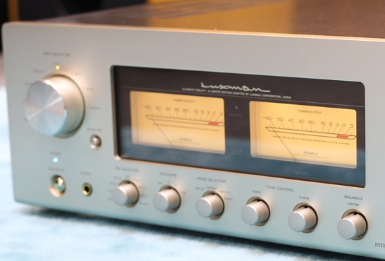 Trải nghiệm cốt lõi & Lợi ích chính Amply Luxman L505U Gold xuất sắc như mới