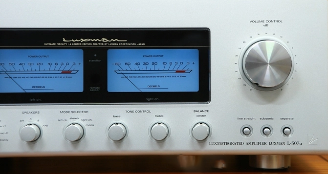 Hình ảnh khui hộp và đánh giá thực tế Amply Luxman L507U