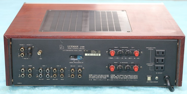 Hình ảnh khui hộp & Đánh giá thực tế Amply Luxman L530 Đẹp xuất sắc