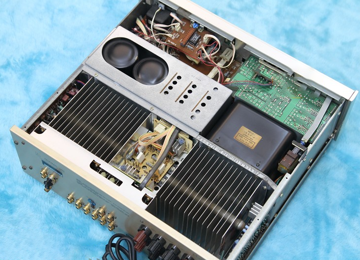 Hình ảnh khui hộp & Đánh giá thực tế Amply Luxman L550X đẹp xuất sắc