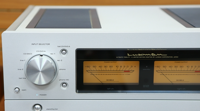 Ưu nhược điểm Amply Luxman L590A hàng Demo đẹp xuất sắc