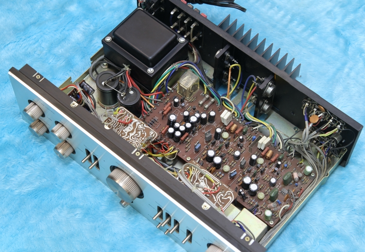 Trải nghiệm cốt lõi & lợi ích chính Amply Luxman L590AX đẹp như mới