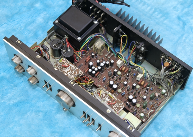 Ưu nhược điểm Amply Luxman L80