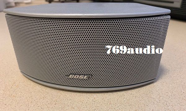 loa vệ tinh Bose 321 Seri II