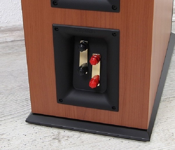Mua Loa Klipsch RP 260F Ở Đâu?