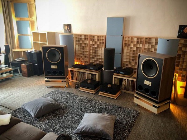 Câu hỏi thường gặp về loa Tannoy