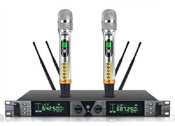 Công Nghệ Chống Hú Micro Shure