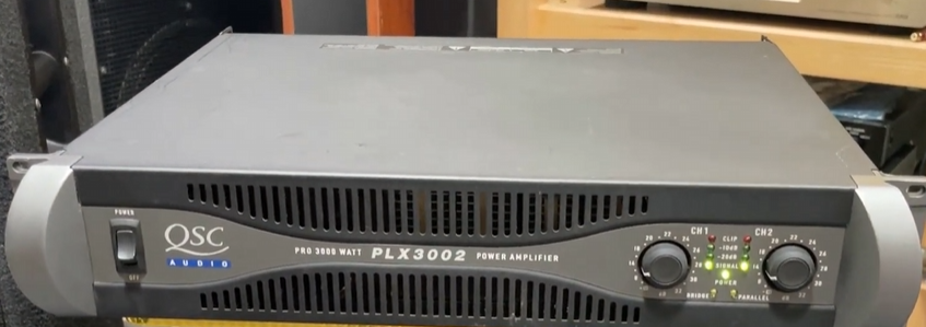 Ưu v&agrave; nhược điểm Cục Đẩy Crown QSC PLX 3002