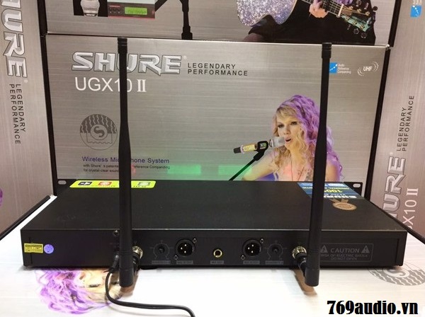 Hệ Thống Kết Nối Micro Shure UGX10