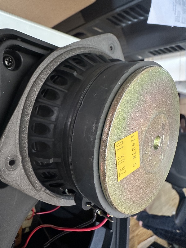 Giới Thiệu Loa Bose 101