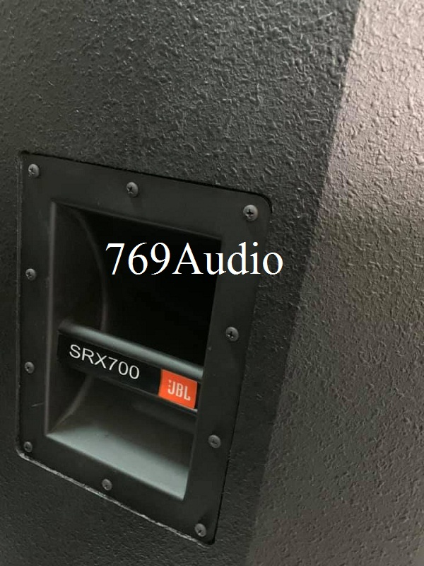 Công Suất JBL EON 715