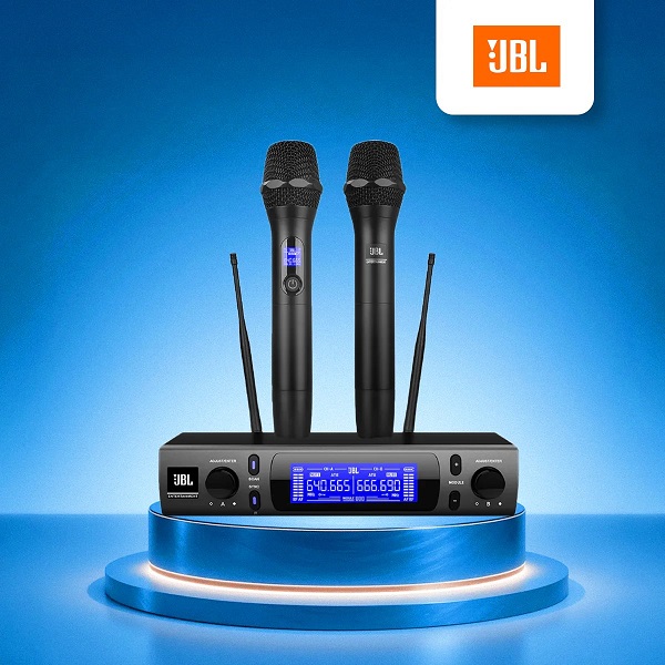 JBL VM300