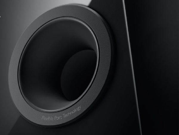 KEF R3 Meta