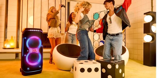 Khả Năng Karaoke JBL PartyBox 720