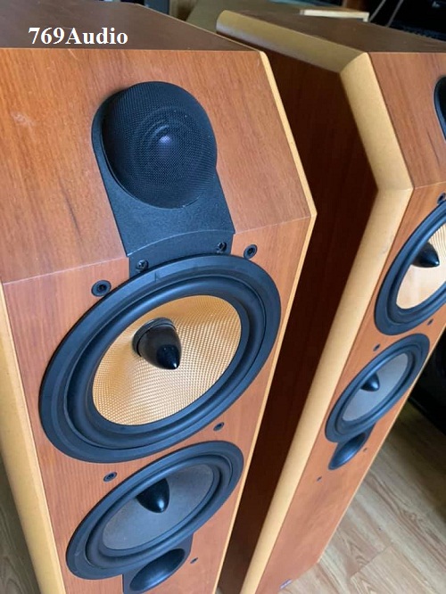 loa BW CDM7 gold SE review