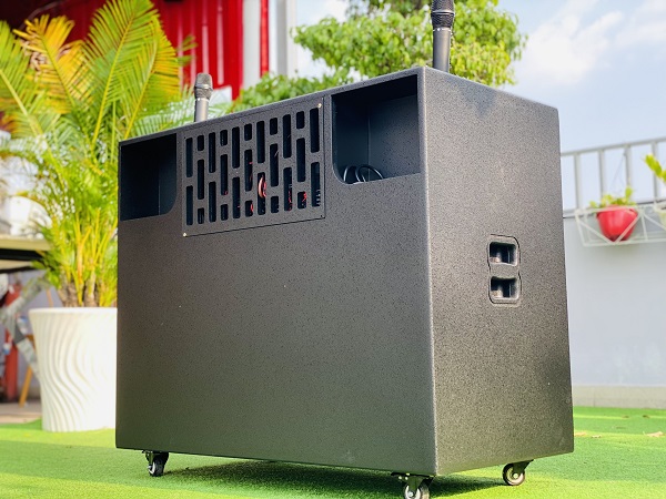 Ứng dụng Loa điện J7900