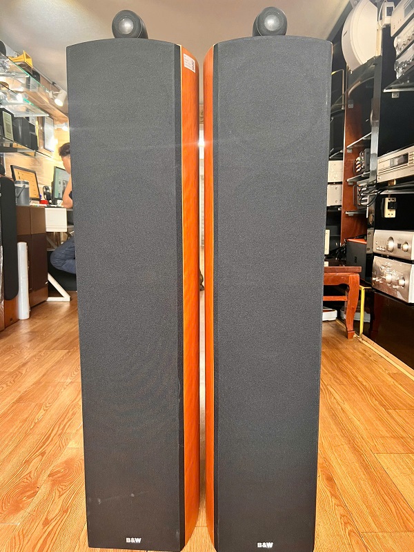 Giá Thành Của Loa B&W 804 Nautilus Hàng Bãi