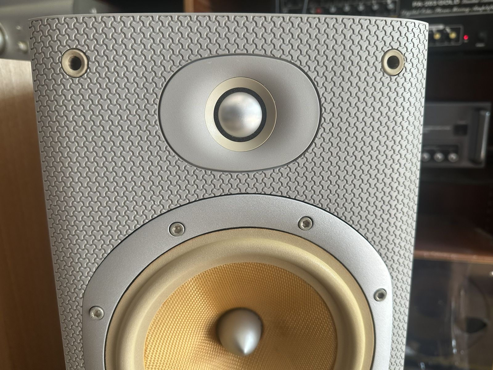 Th&ocirc;ng tin chi tiết Loa Bookshelf BW 602 S3