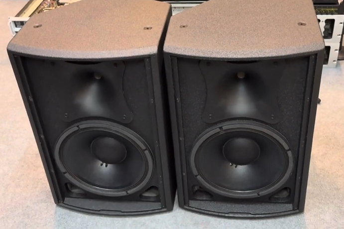 JBL MS112 B&atilde;i Mỹ &ndash; &Acirc;m Thanh S&acirc;n Khấu Mạnh Mẽ Chuẩn Mỹ Cho Kh&ocirc;ng Gian Việt