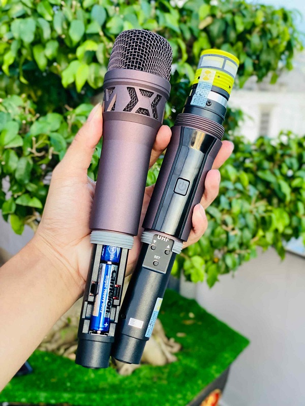 loa kéo màn hình MT MAX BK01 Pro kết nối Bluetooth